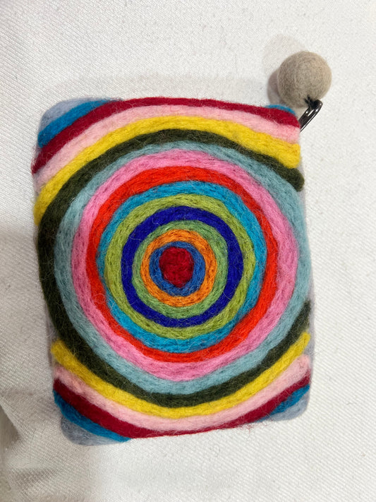 POUCH
